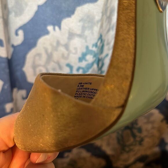 Betsey Johnson Bedazzled Ankle Strap Heels, Size 8.5 - Picture 8 of 8